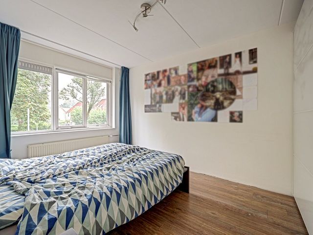 Almereweg 67, Zeewolde
