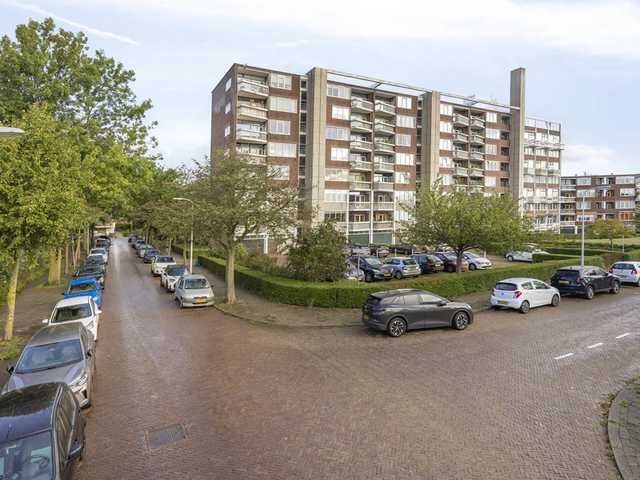 Stokroosstraat 301, 's-Gravenhage