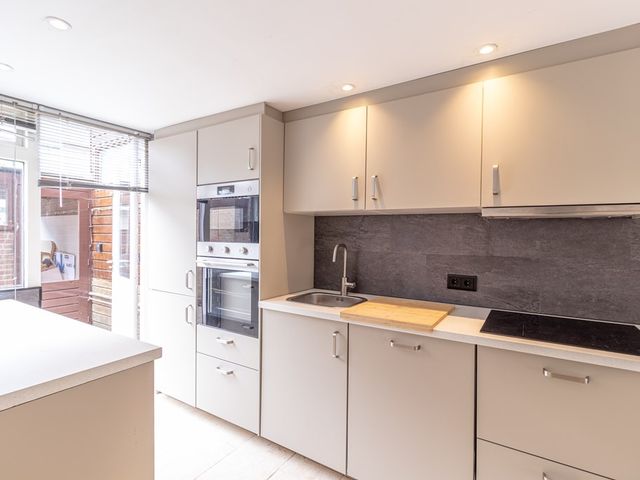 De Parelvisserslaan 84, Amstelveen