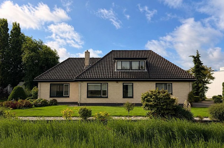 Burg van Doornlaan 1B