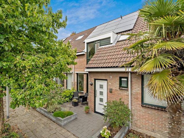 Hoefslag 29, Maasland