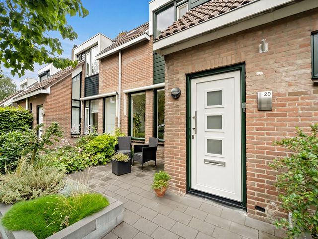 Hoefslag 29, Maasland