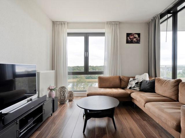 Maas 25, Hoogeveen