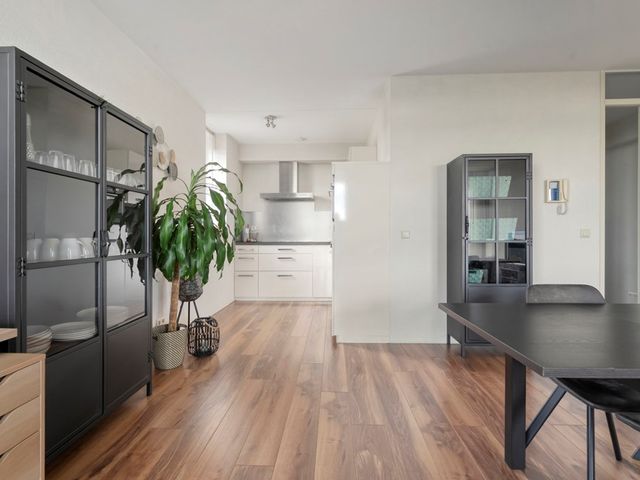 Maas 25, Hoogeveen