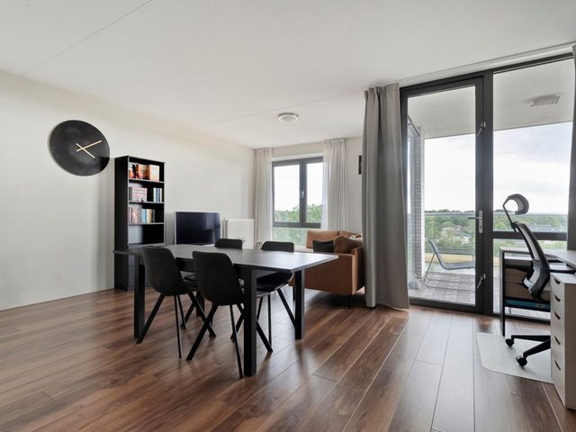 Maas 25, Hoogeveen