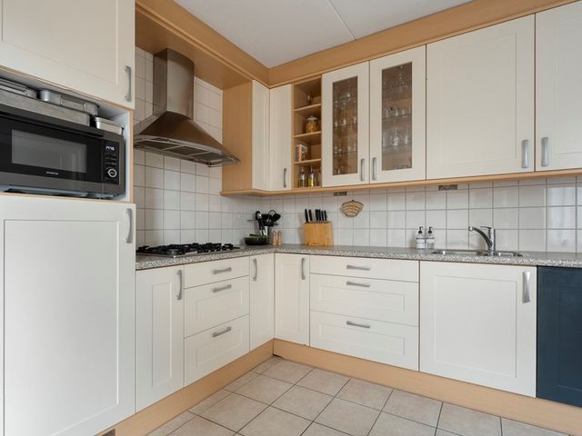 Bieslook 4, Noordscheschut