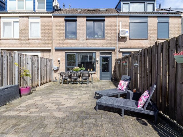 Bergeend 21, Bunschoten-Spakenburg