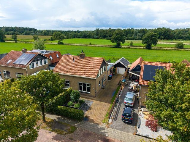 Steenpoel 22, Haulerwijk