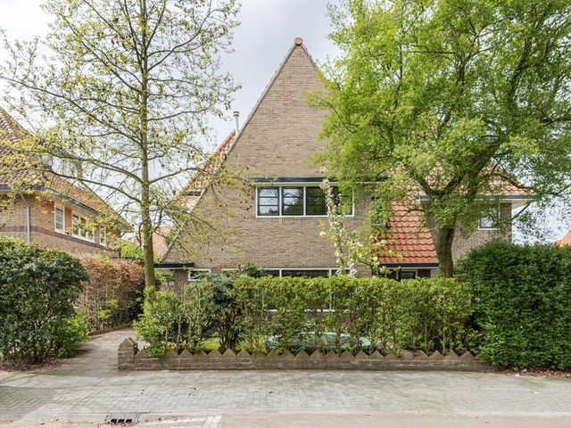 Waltherlaan 16, Bussum