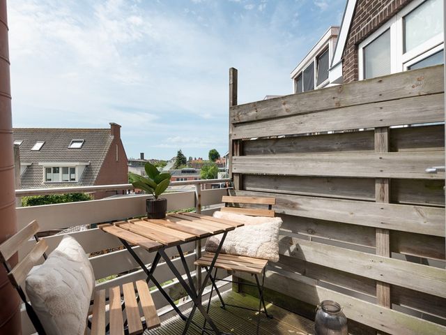 Rozenboomlaan 43, Voorburg