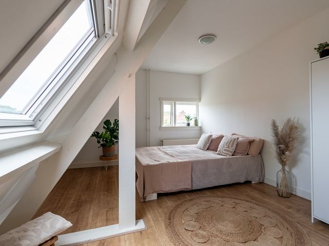 Rozenboomlaan 43, Voorburg