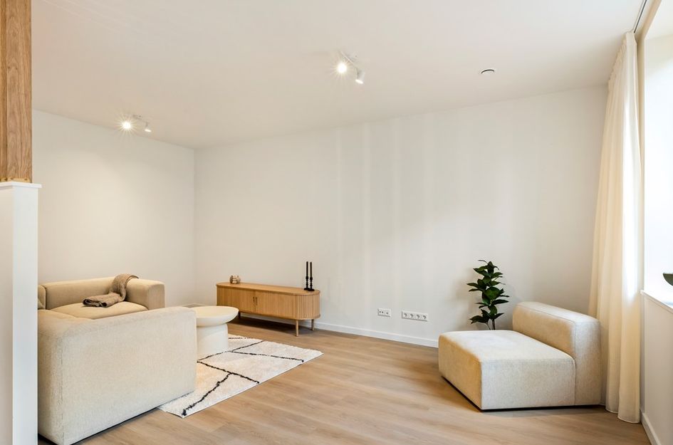 Lange Viestraat 4B