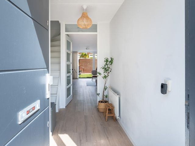 Graskarpersingel 15, 's-Gravenhage