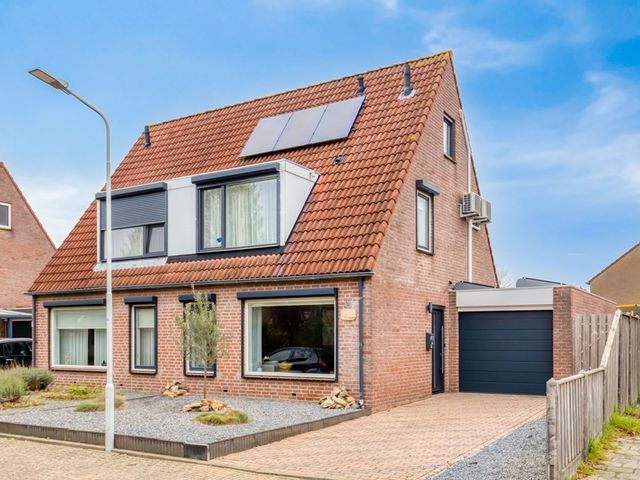 Michiel de Ruijterstraat 29, Kloosterzande