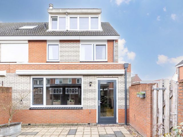 Lindenstraat 19, Bunschoten-Spakenburg