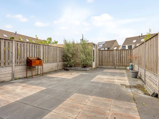 Harriët Freezerstraat 11, Spijkenisse