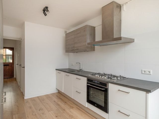 Dr. Van Damstraat 63, Enschede