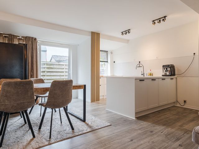 Dwingelooweg 6, Winschoten