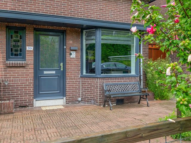 Heer Oudelandslaan 39, Zwijndrecht