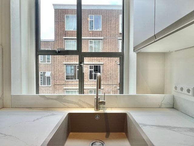 Meent 81C, Rotterdam