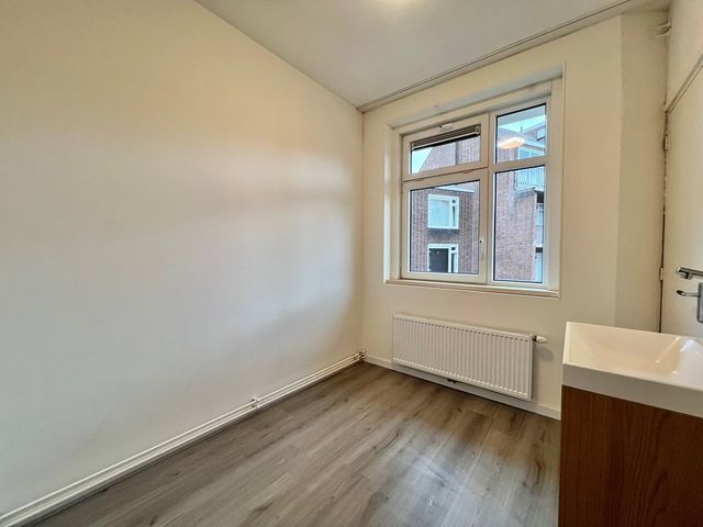 Admiraal de Ruyterweg 38C, Rotterdam