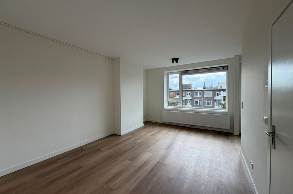 Admiraal de Ruyterweg 45E