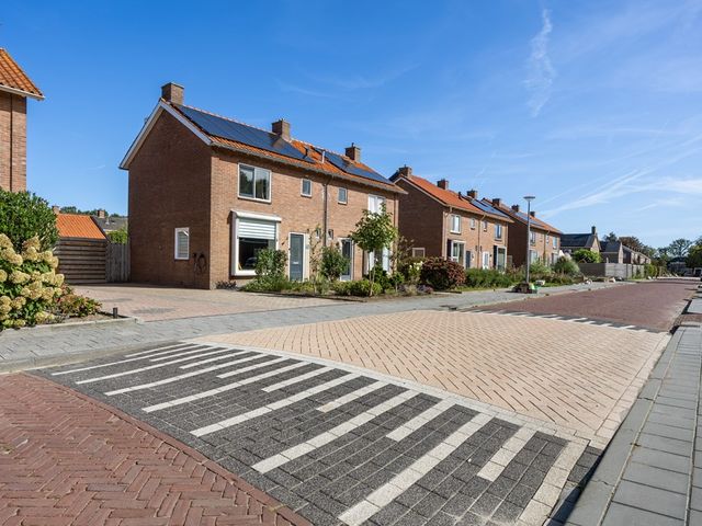 Molenstraat 27, Marum