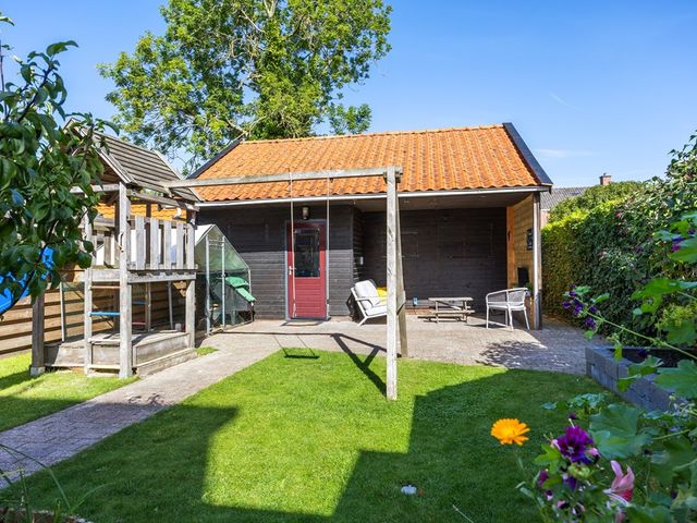 Molenstraat 27, Marum