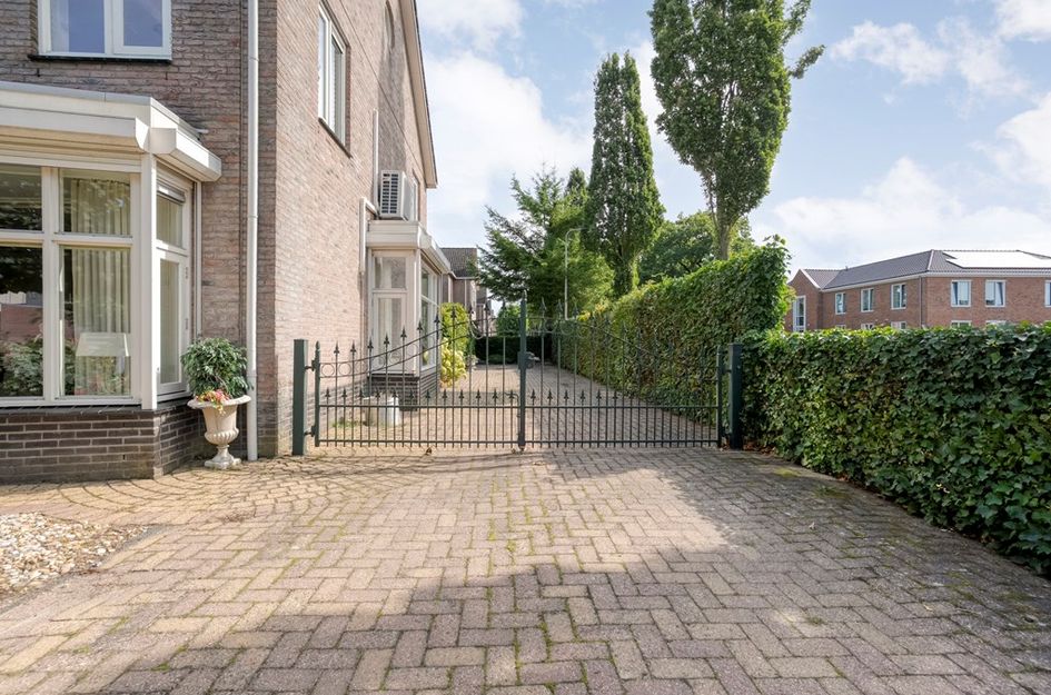Van Laarstraat 2