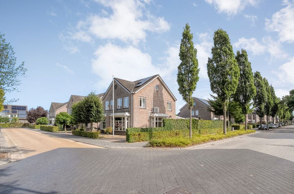 Van Laarstraat 2