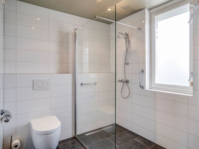 Glazuurstraat 5, Reuver
