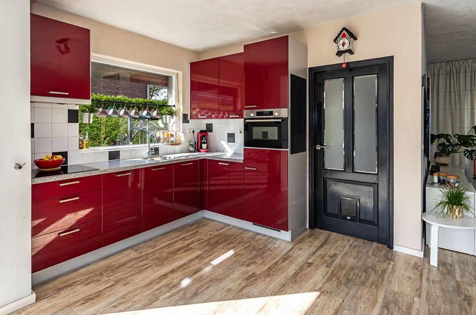 van de Veldeweg 85