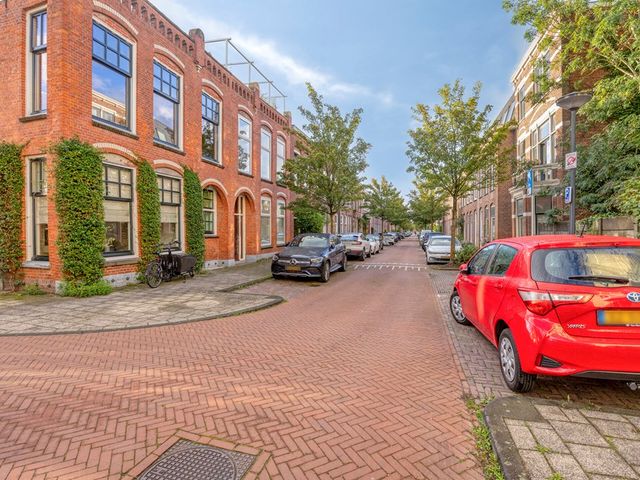 Da Costastraat 8, Leiden