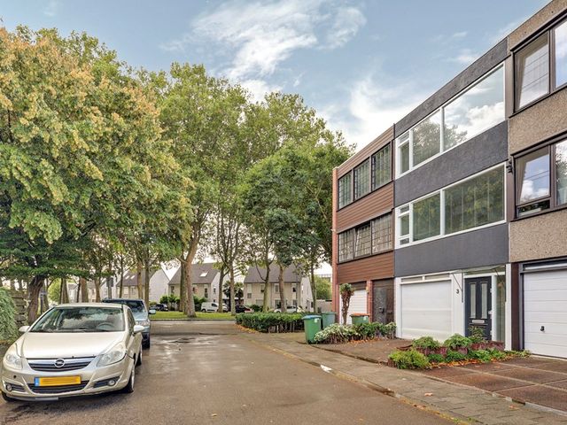 Jacob Van Akenstraat 3, Breda