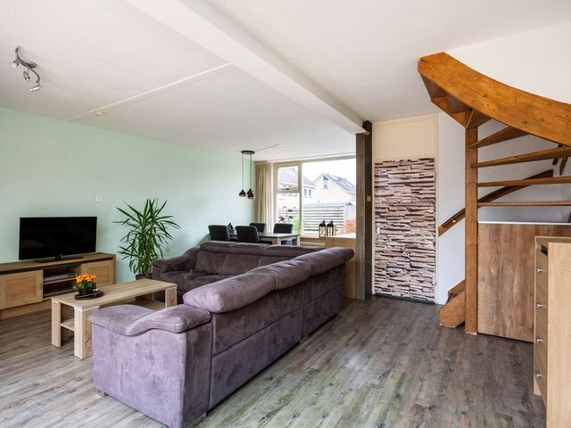 Laweistraat 33, De Wilp