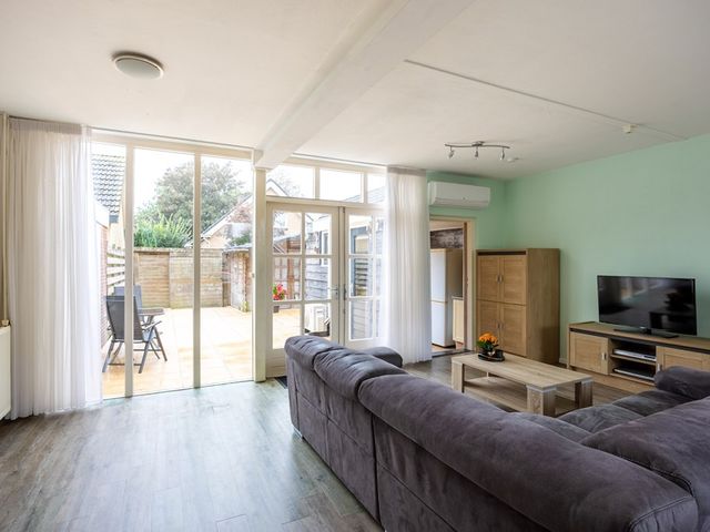 Laweistraat 33, De Wilp
