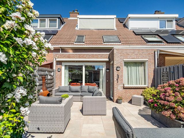 Dillestraat 8, Voorhout