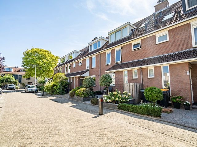 Dillestraat 8, Voorhout