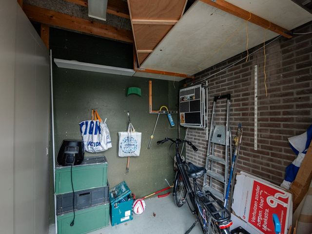Trêd 93, Sneek