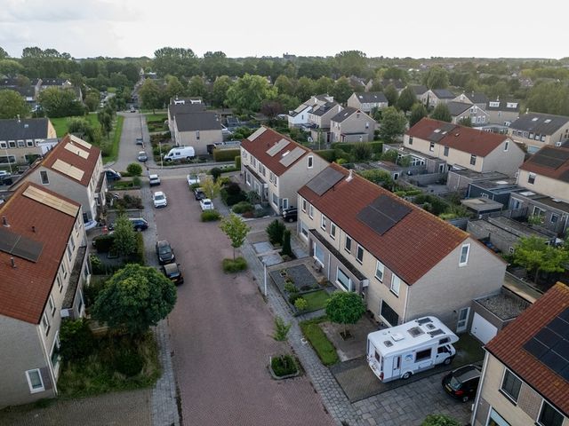 Trêd 93, Sneek