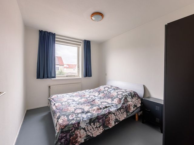 Trêd 93, Sneek