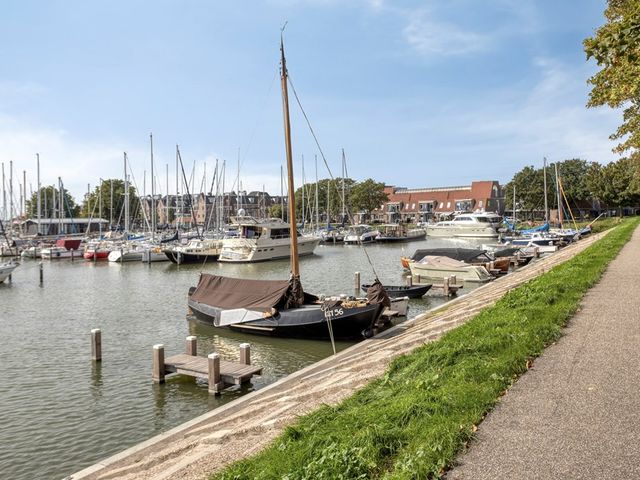 Achter op 't Zand 24, Hoorn