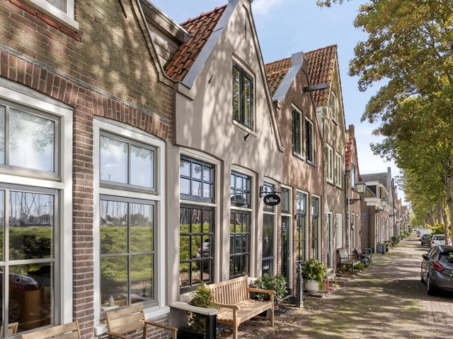 Achter op 't Zand 24, Hoorn