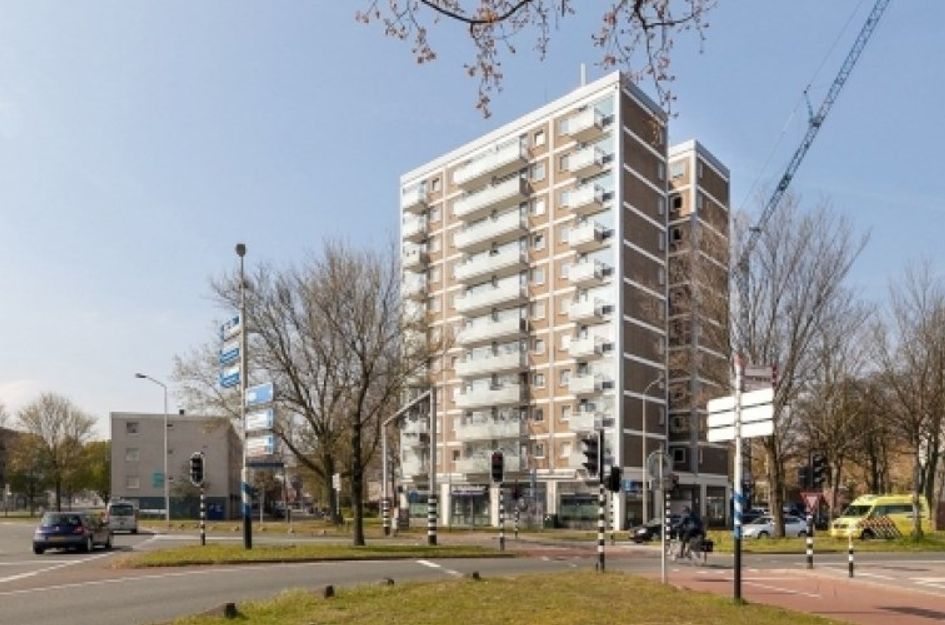 Prins Bernhardplein 
