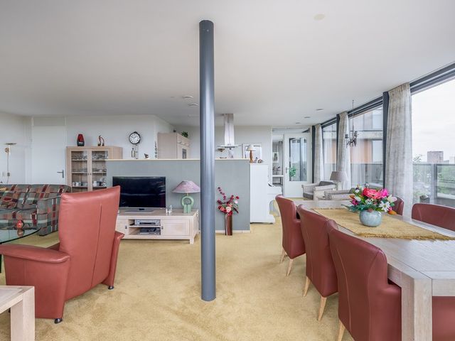 Saturnusstraat 381, Zwijndrecht