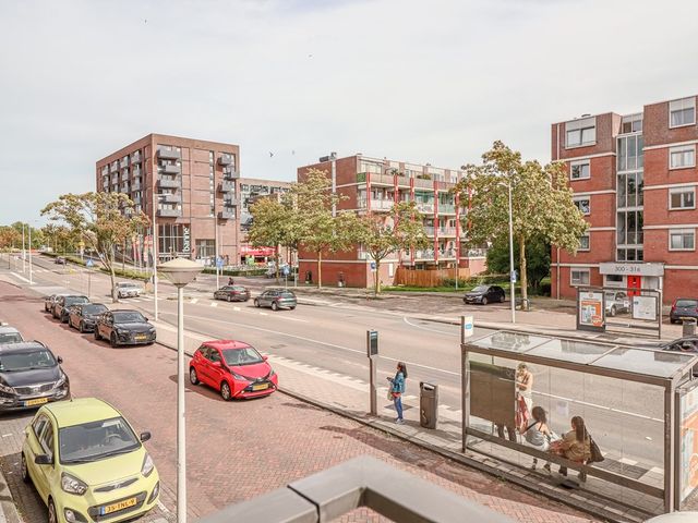 Banne Buikslootlaan 107E, Amsterdam