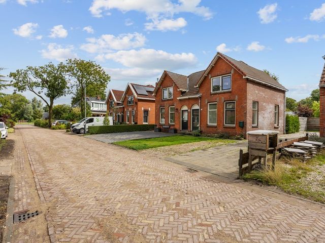 Nieuwestreek 57, Ezinge