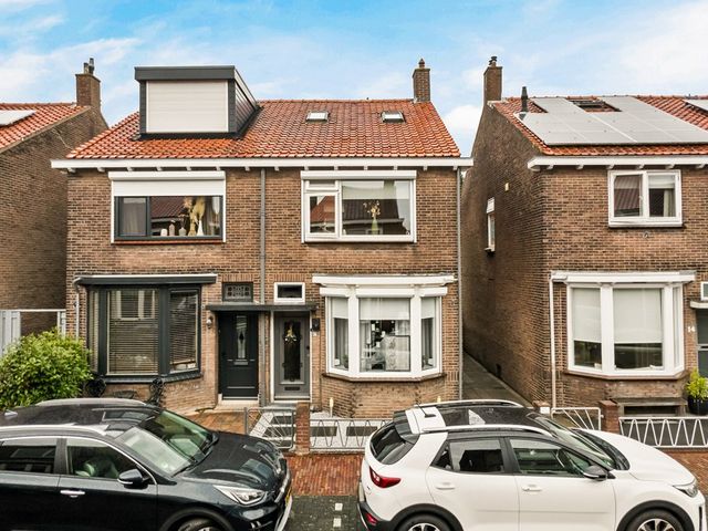 Burgemeester Ypeijstraat 12, Sliedrecht