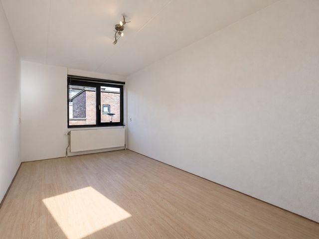 J.J. Slauerhoffstraat 80, Almere