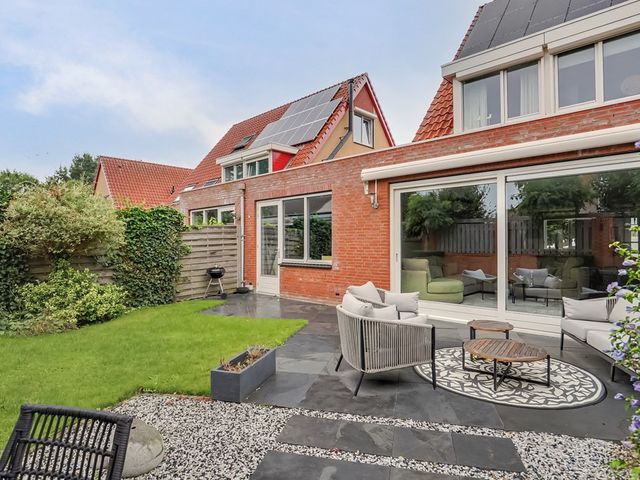 Fruitgaard 7, Strijen